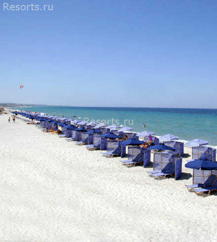 Sandy Beach Hotel 11